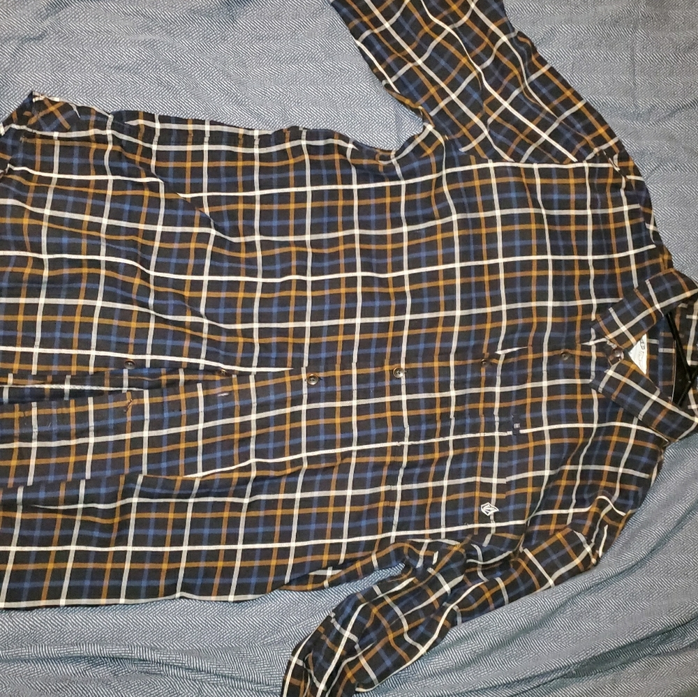 Volcom flannel